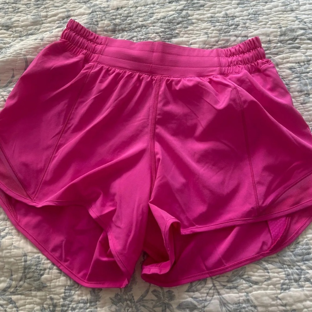Pink Lululemon Hottie Hot Shorts 4’